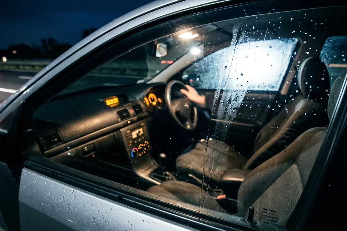 La leggenda del "Passeggero Fantasma" sulla Torino-Milano: la foto scattata dall'autovelox che non ha spiegazione